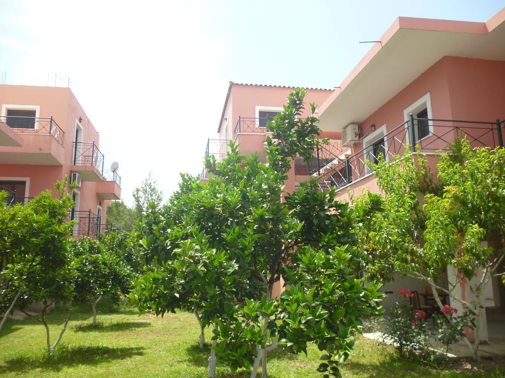 Ekaterini Apartments Gouvia Exterior foto